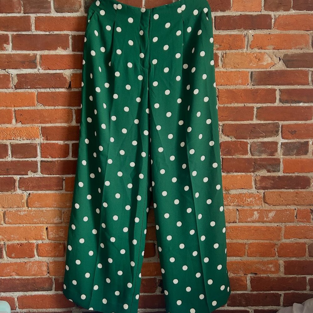 Ann Taylor Pleated Wide Leg in Dotted Crepe, Green and White (6) (NWOT)